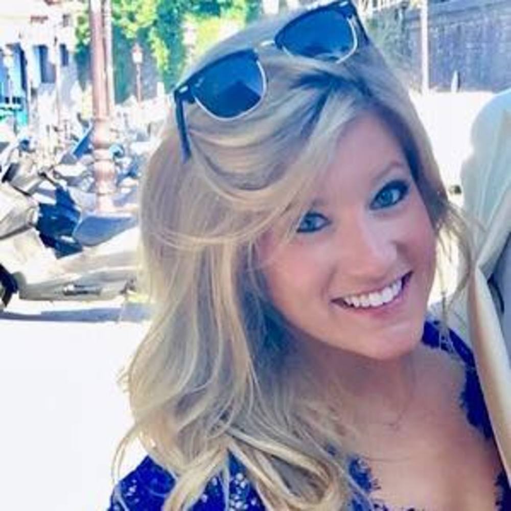Meet your Posher, Leah